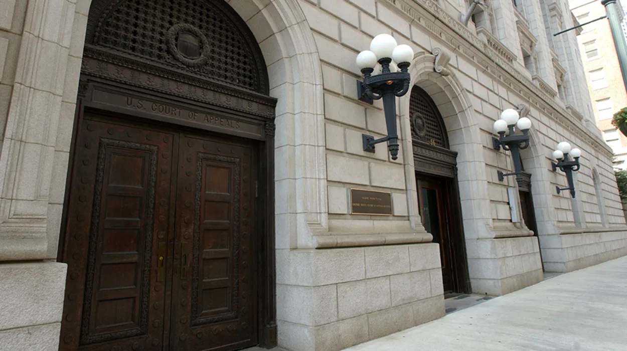 11th Circuit Upholds CTA in NSBU v. Treasury Ruling