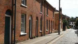 Estate Agents Warned on AML Failings as HMRC Fines Surge in UK Housing Market