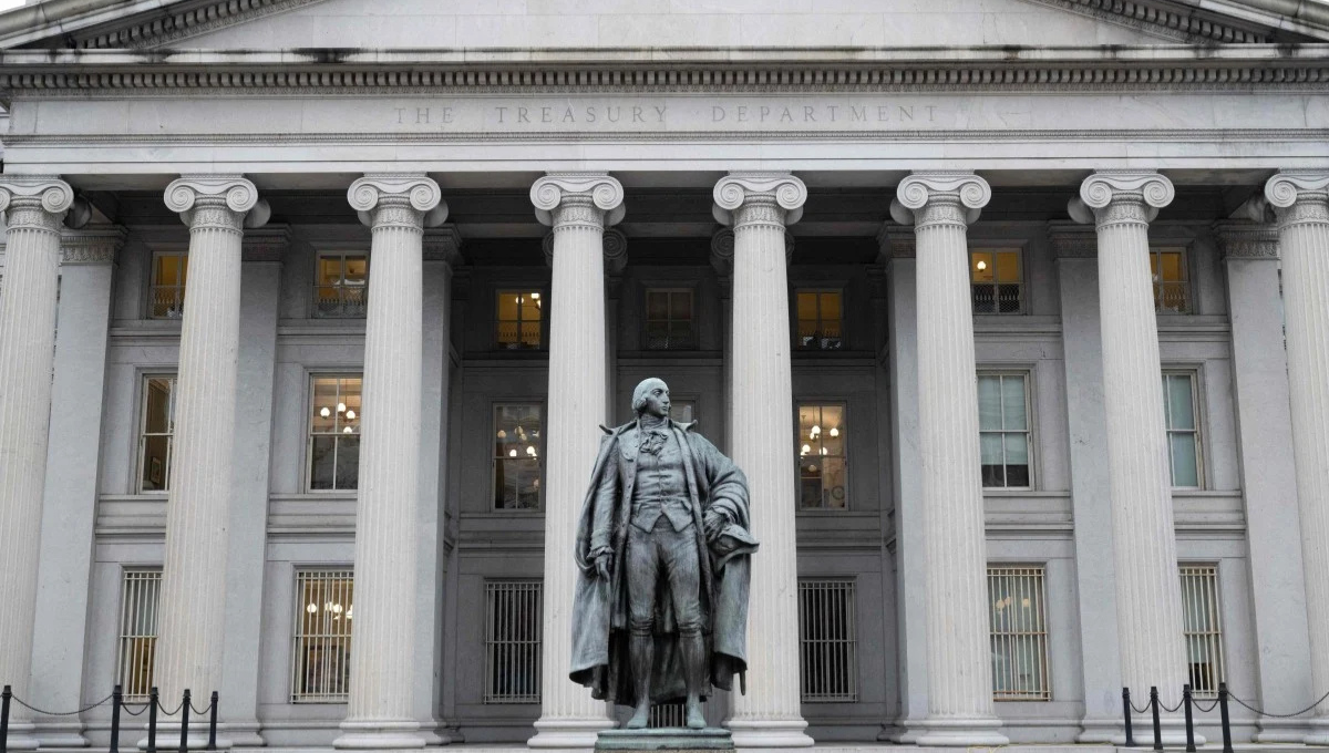 Trump administration urges U.S. banks to flag Chinese money laundering linked fentanyl trade