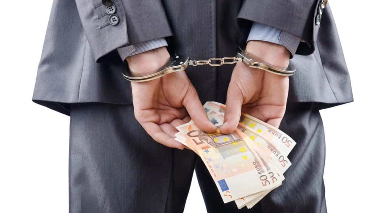 The 3 Stages of Money Laundering Explained: From Placement to Integration