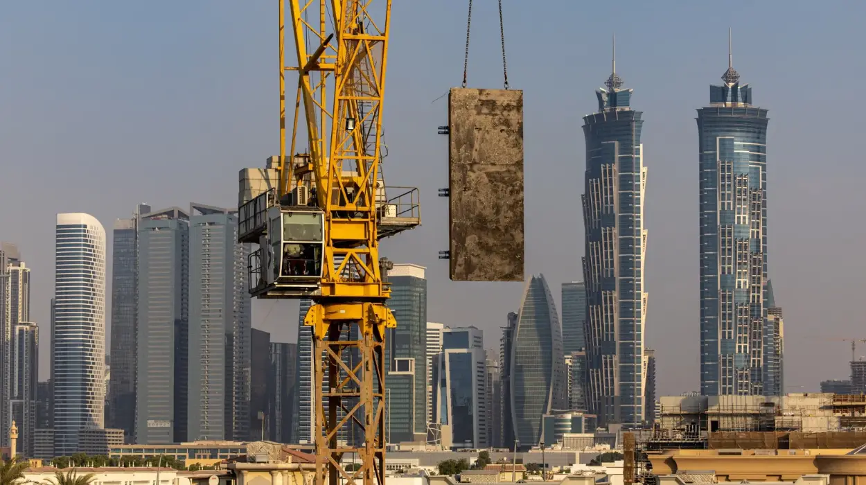 $620 Million in Algerian Money Flows into Dubai’s Luxury Property Market