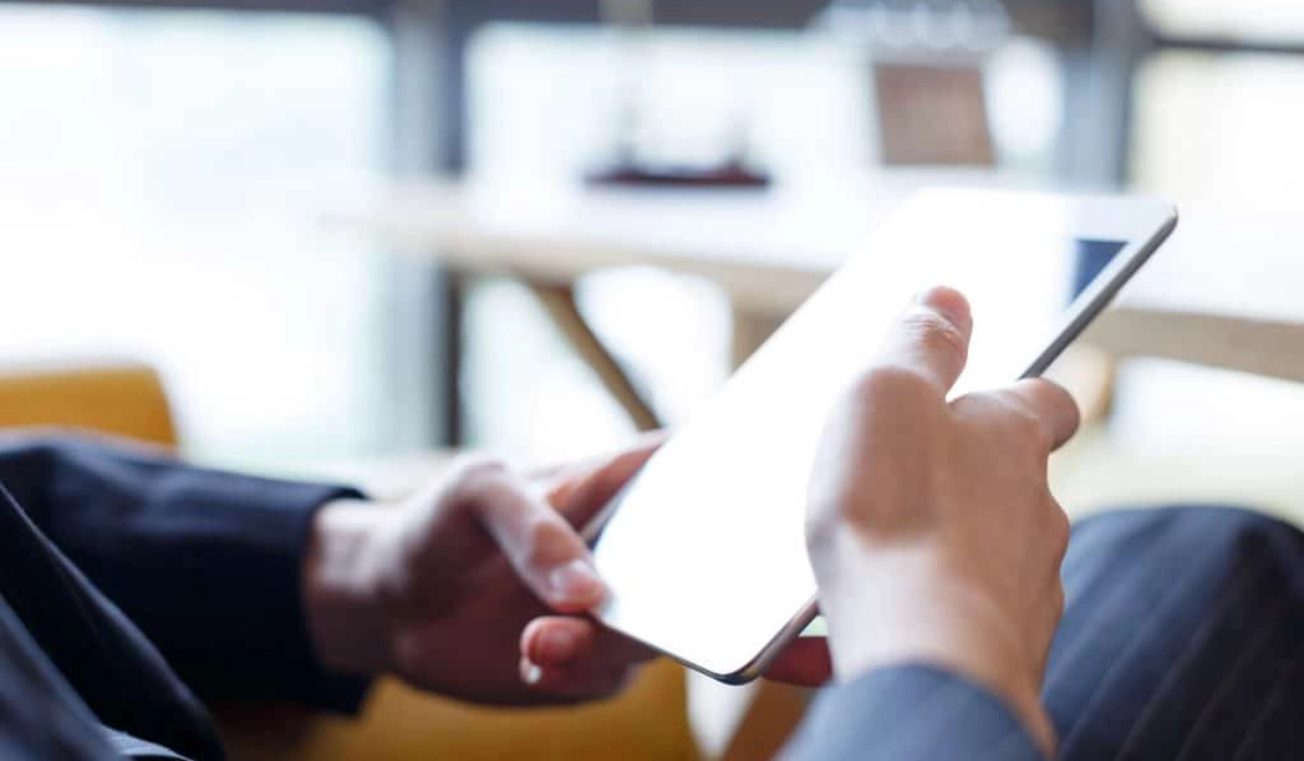 Credas Launches Beta Test for First Property Compliance Wallet with Full AML Data