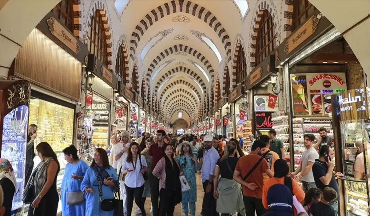 Dozens Detained in Grand Bazaar Money Laundering Operation
