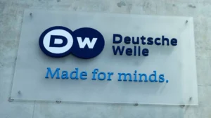 Hamburg Court Bars Deutsche Welle Over Abramovich Money‑Laundering Claims