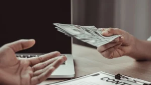 How to Detect Money Laundering: Top Signs and Effective Responses