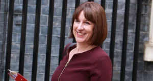 Rachel Reeves Transfers AML Supervision from Solicitors Regulation Authority to FCA Watchdog